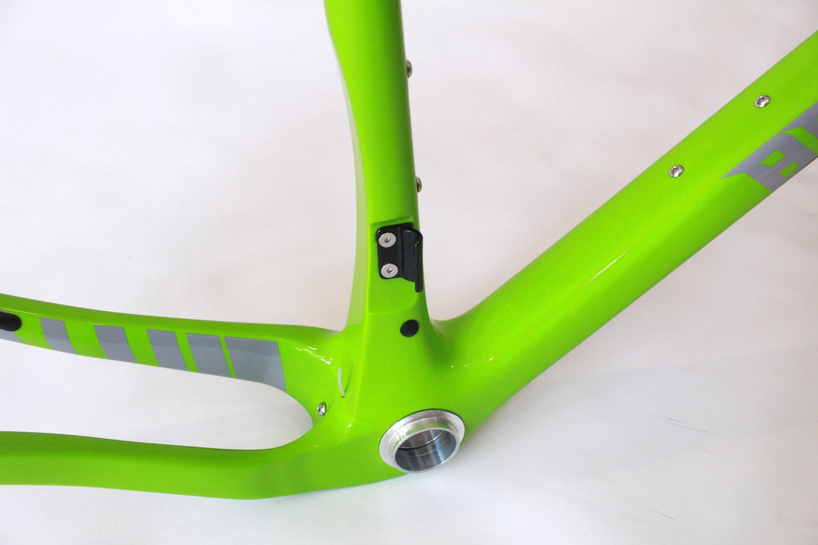 D:ProgrammeMagentaCLOUDProdukte 2018BikesBenchBench GravelBenchComposite_allroad_green_2.jpg
